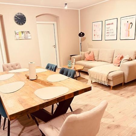 3 Raum City-Apartment - 5Min Zum Hbf Grupello-1 Düsseldorf Kültér fotó