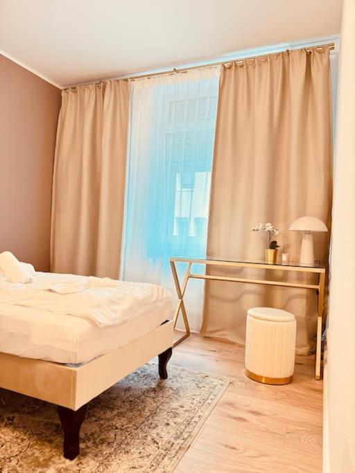 3 Raum City-Apartment - 5Min Zum Hbf Grupello-1 Düsseldorf Kültér fotó