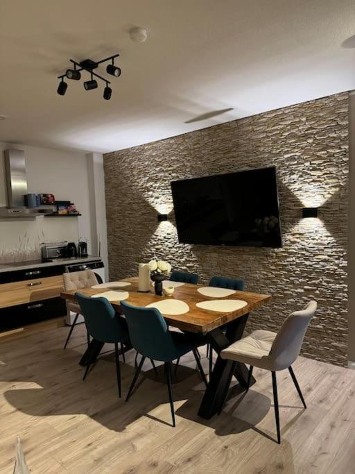 3 Raum City-Apartment - 5Min Zum Hbf Grupello-1 Düsseldorf Kültér fotó
